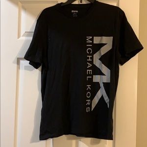 Men’s t shirt